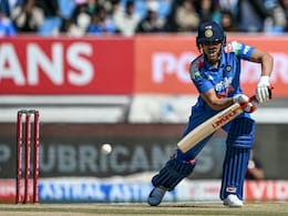 Ex-India Star Breaks Down Shubman Gill's Batting Style After Dismissal vs New Zealand