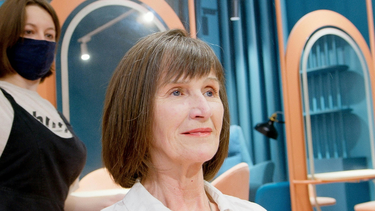 How Hard Water Can Affect Hair Texture: Top Tips To Avoid Damage