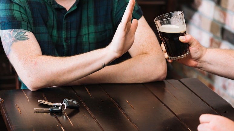 Dry January: What Happens To Your Body When You Stop Drinking Alcohol