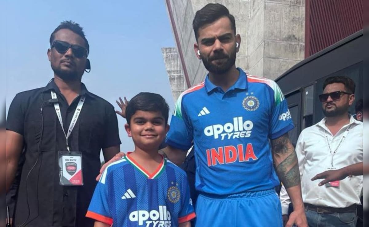 Virat Kohli Comes Across His Childhood Lookalike, Tells Rohit Sharma