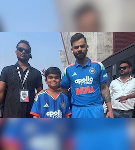 Virat Kohli Comes Across His Childhood Lookalike, Tells Rohit Sharma