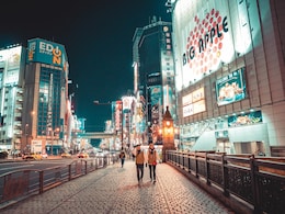 जापान में सड़कों पर डस्टबिन क्यों नहीं मिलते? 30 साल पुरानी खौफनाक घटना के बाद देश ने लिया ये फैसला