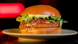 Craving Burgers But Counting Calories? This Healthy Kerala-Fried Chicken Burger Is Your Answer