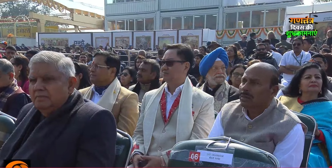 पूर्व उपराष्ट्रपति धनखड़ गणतंत्र दिवस समारोह में आए नजर, इस्तीफे के बाद सार्वजनिक कार्यक्रमों से थे दूर