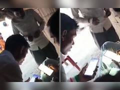 Bihar News: पीएम आवास योजना में उगाही का खेल! वेरिफिकेशन के नाम पर पैसे मांगते दिखे कर्मी, जांच शुरू