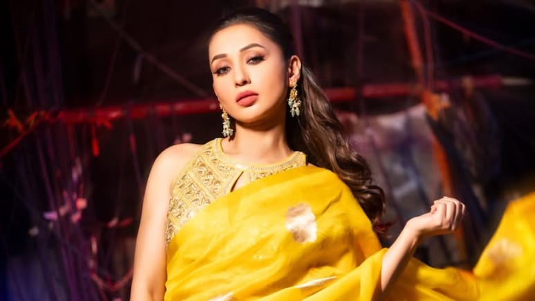 Mimi Chakraborty Shares Cryptic Note After Event Organisers Dismiss Her Harassment Claims: "Fake Stories Give TRP Not Truth"