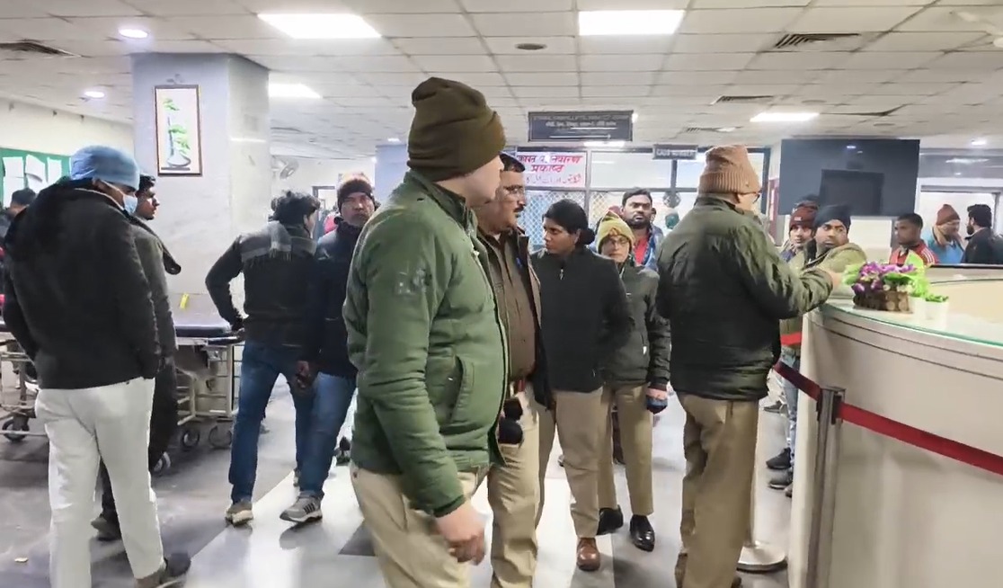 अलीगढ़ मुस्लिम विश्वविद्यालय में सुसाइड से सनसनी, इंजीनियरिंग छात्रा ने लगाई फांसी