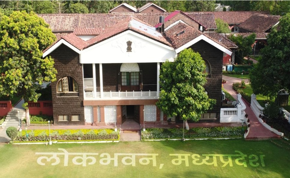 Republic Day 2026: तीन दिनों तक आम लोगों के लिए खुले रहेंगे गवर्नर हाउस के गेट, राजभवन से लोकभवन का सफर