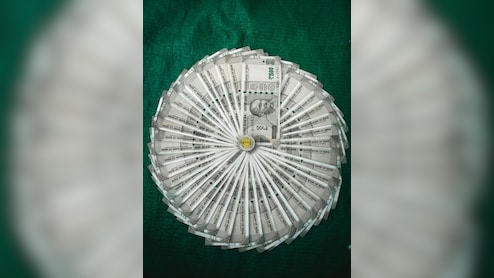 Asian Currencies Show Divergence Amid US-Iran War | The Reason Why