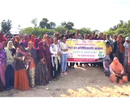 राजस्थान में पानी की लड़ाई, पहली बार नदी में उतरकर प्रदर्शन कर रहीं महिलाएं; बोलीं- 'जान दे देंगे, लेकिन...'