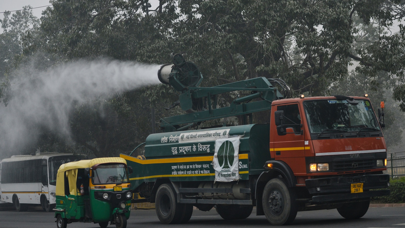 CEEW Study Finds G20 Travel Shifts Could Cut Emissions and Save $90 Billion Annually
