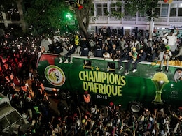 Senegal's 'Historic' AFCON Champs Honoured With Parade, Presidential Praise
