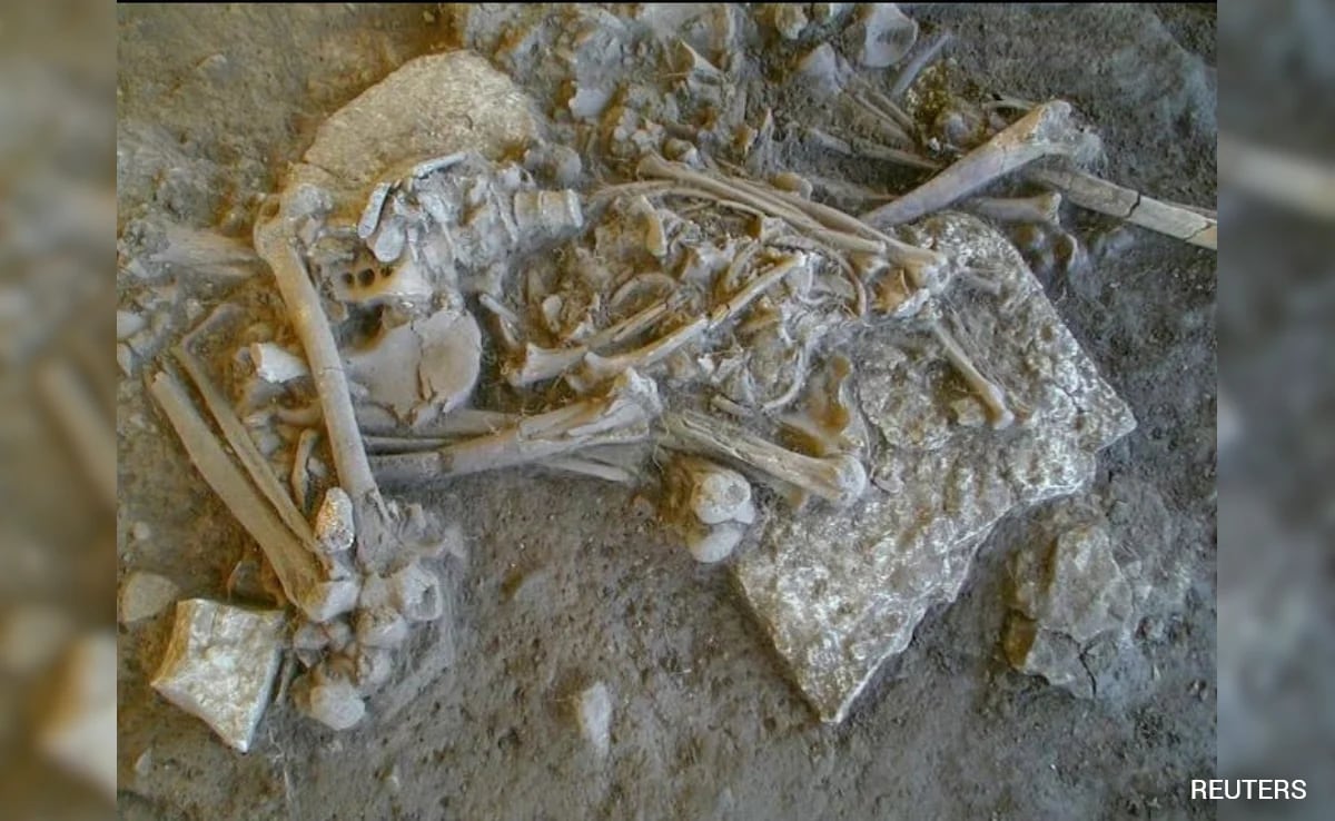 9.500 jaar geleden bouwden jager-verzamelaars uit het stenen tijdperk een brandstapel in Afrika