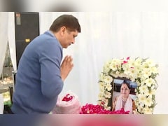 रचना यादव के परिजनों से मिले AAP नेता, कहा- CCTV में दिख रहे हत्यारे,  अब तक दिल्ली पुलिस की पकड़ से बाहर