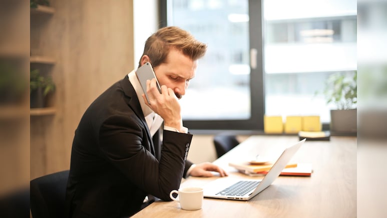 नौकरी लगने के बाद ये गलतियां पड़ सकती हैं भारी, अप्रेजल पर भी पड़ेगा असर