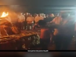 अजित पवार के साथ क्रैश में पिता की मौत, नन्हे हाथों ने दी मुखाग्नि&hellip; हर किसी को गमगीन कर देगा ये लम्हा