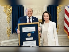 अब नोबेल पुरस्कार के लिए गिड़गिड़ाने लगे ट्रंप? व्हाइट हाउस ने कहा- मेडल ना दीजिए लेकिन कम से कम...