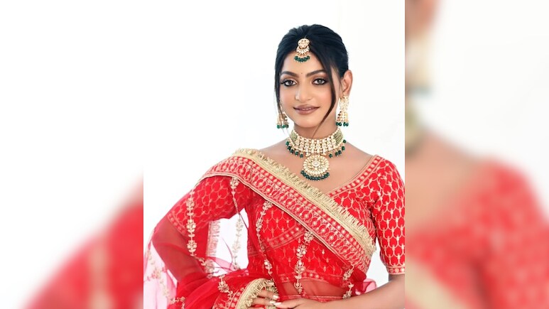 Exclusive Interview: साउथ फिल्म इंडस्ट्री की चहेती बनीं मोनालिसा, तीन फिल्में हुईं ऑफर