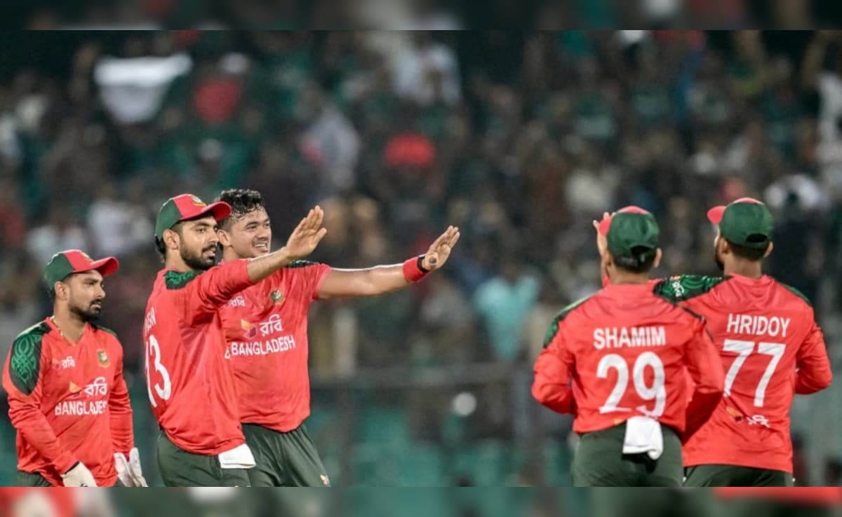 T20 विश्व कप से बाहर होने के बाद सदमे में बांग्लादेश, पूर्व कप्तान की टीम में वापसी की कर रहा तैयारी
