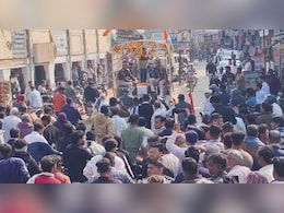 ड्यूटी पर जाते समय CRPF जवान की बाइक खाई में ग&zwj;िरने से मौत, सैनिक सम्मान के साथ अंत&zwj;िम संस्&zwj;कार &nbsp;