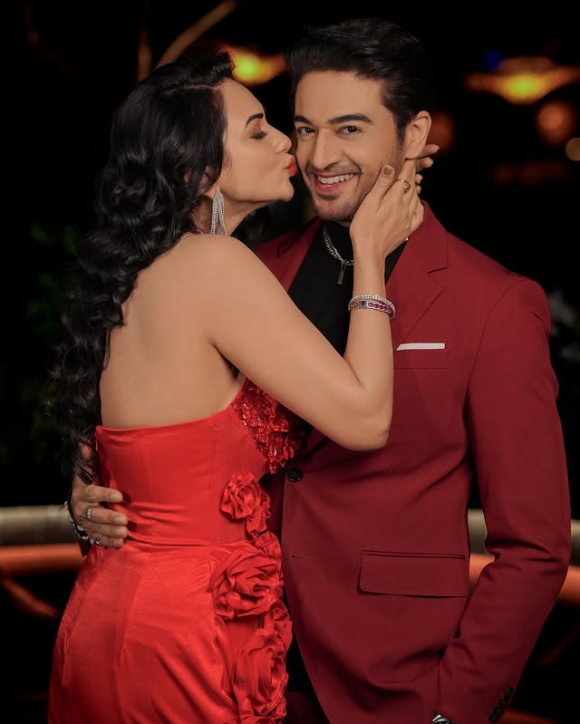 Akanksha Chamola Dismisses Divorce Rumours With Gaurav Khanna: "Absolutely No Trouble In Our Marriage"