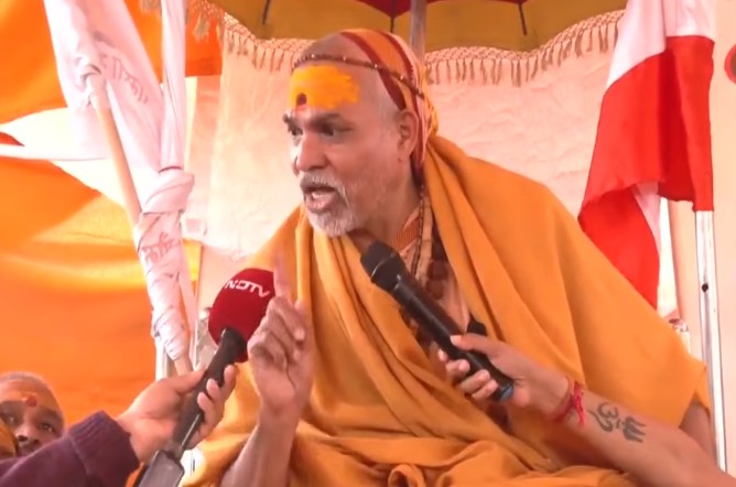 शंकराचार्य अविमुक्तेश्वरानंद पर गिरफ्तारी की तलवार, शिकायत करने वाले ब्रह्मचारी बोले- इंसाफ के लिए पैदल यात्रा निकालेंगे