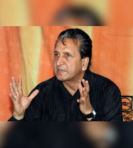 Pakistan Great Abdul Qadirs Son Accused Of Sexual Assault By House Help