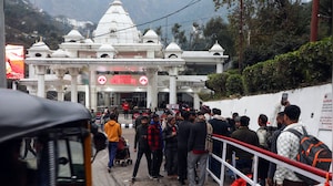 Temples Echo With Dawn Prayers As India Rings In 2026 With Faith And Festivities