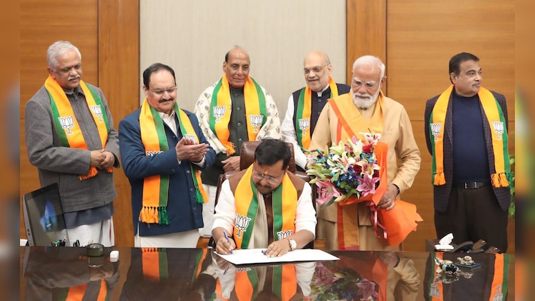 BJP अध्यक्ष की कुर्सी संभालते ही नितिन नबीन ने पहले दिन लिए क्या-क्या फैसले? समझें मायने