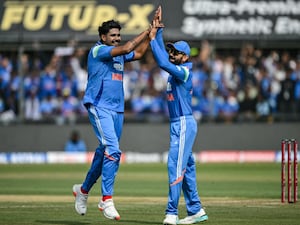 3rd ODI Live: Despite Getting Early Wickets, Gill Changes Strategy vs NZ