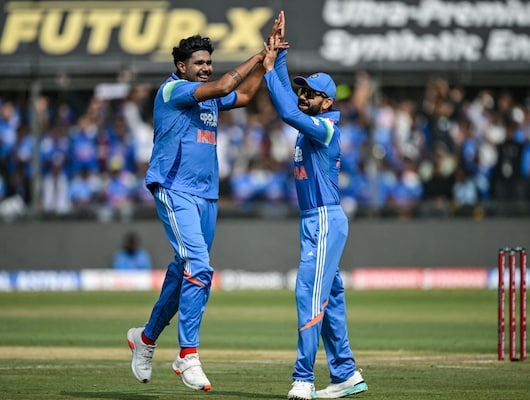 3rd ODI Live: Rohit Aims To Surpass Afridi As India Take On New Zealand