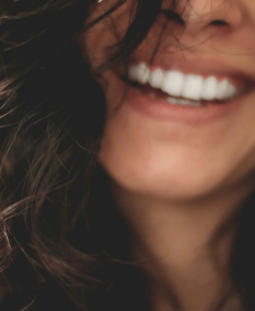 8 Tips To Keep Your Teeth Healthy