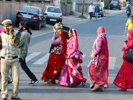 बीकानेर का 'वकील' बना हैवान! छात्रा को अगवा कर चलती कार में गैंगरेप, ग्रामीणों ने पीछा किया तो सड़क पर फेंका