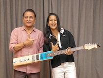Sunil Gavaskar Fulfils Promise To Jemimah Rodrigues. Their Musical Duet Wins Internet - Video