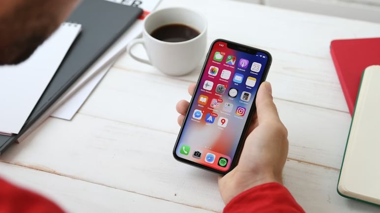 60Hz या 120Hz...मोबाइल में इन रिफ्रेश रेट का क्या है काम? Mobile खरीदने से पहले जान लें