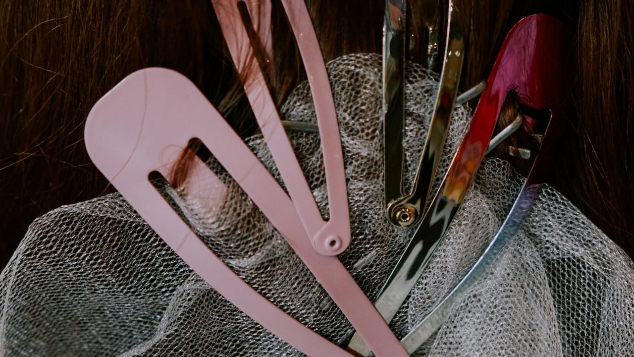 Which hair accessory do you need to upgrade your fashion wardrobe? Which hair accessory do you need to upgrade your fashion wardrobe?