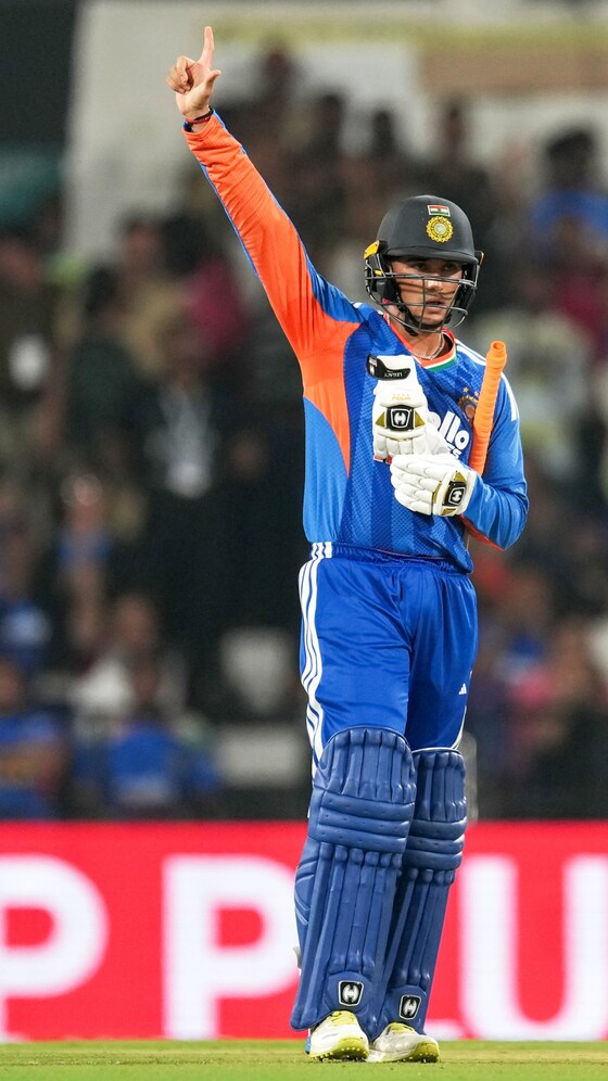 Abhishek, Phillips Help India-NZ Set New Record