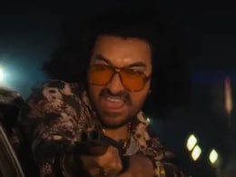 From <i>Coolie</i> To <i>Delhi Belly</i>: 5 Times Aamir Khan Made Cameos Before <i>Happy Patel</i>