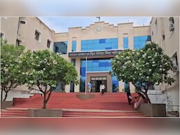 Gwalior News: करोड़ों की सरकारी जमीन, नायब तहसीलदार ने कोर्ट में ठीक से नहीं रखा पक्ष, निलंबन की गिरी गाज