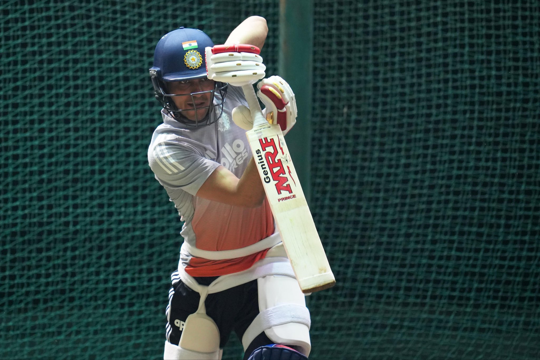 शुभमन गिल को धमाकेदार प्रदर्शन का इनाम, राहुल द्रविड़ को मिलेगा लाइफटाइम अचीवमेंट अवॉर्ड- रिपोर्ट