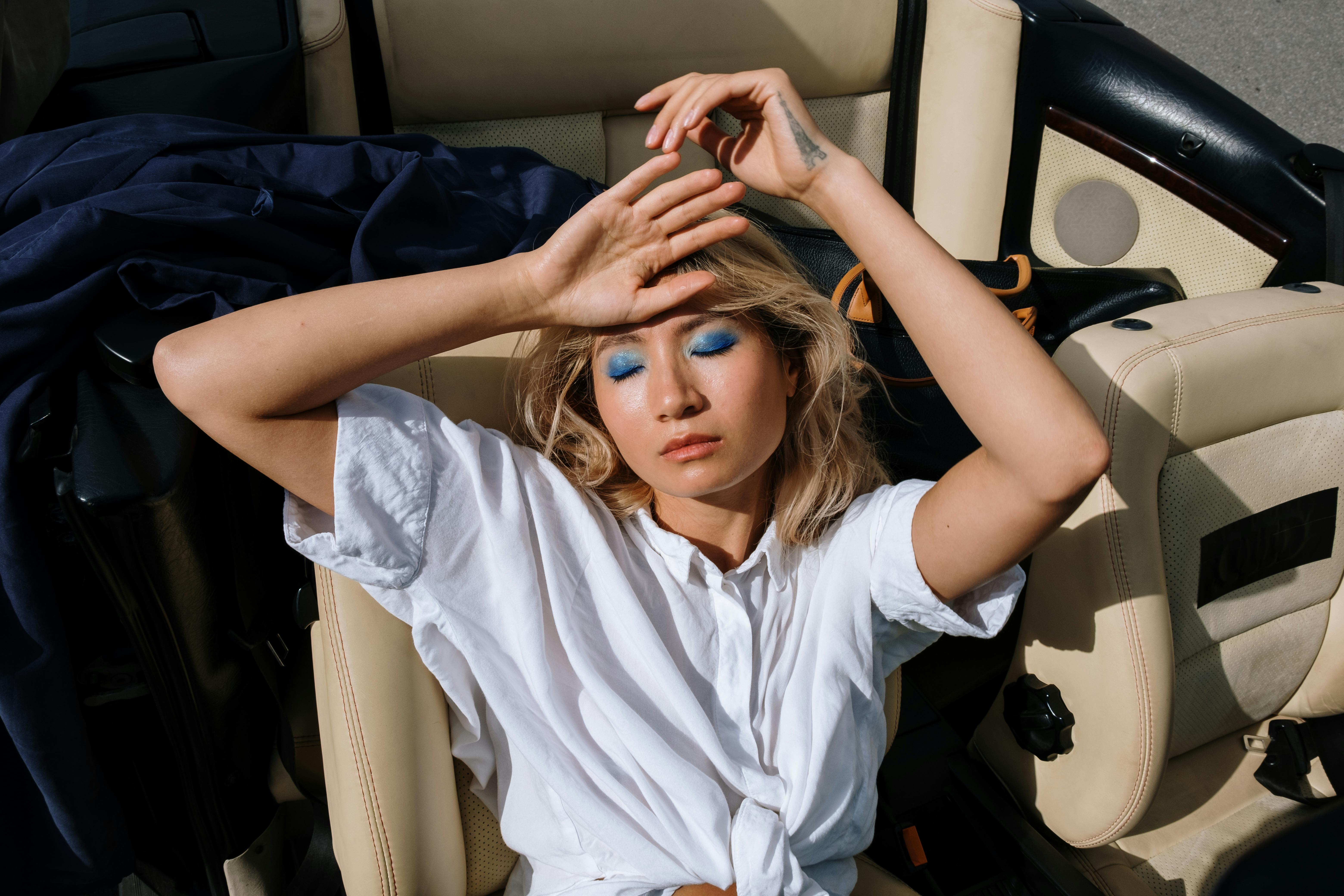 5 Multitasking Beauty Heroes Perfect For Your Next Backpacking Adventure
