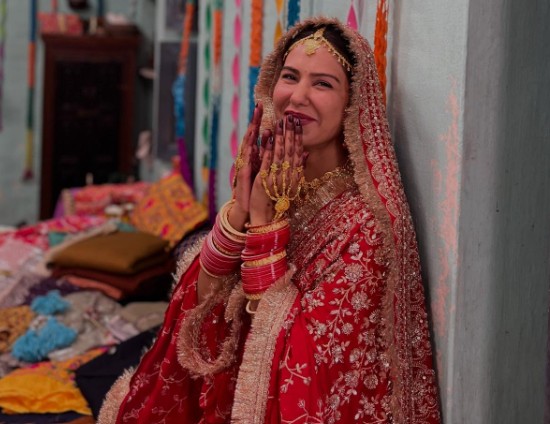 दिलजीत दोसांझ की दुल्हनिया बनी सोनम बाजवा, बॉर्डर-2 के सेट की तस्वीरें वायरल, छठी फोटो पर बार बार करेंगे क्लिक