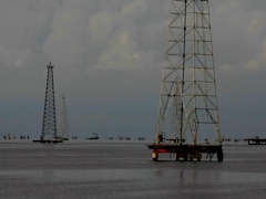 Trump Officials In Talks With Venezuela On Oil Exports To US: Report