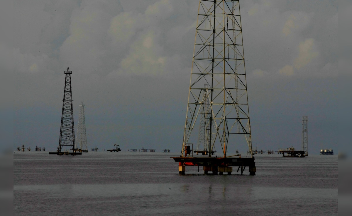 How Much Does Venezuela Owe China, And Why Is Oil Involved?