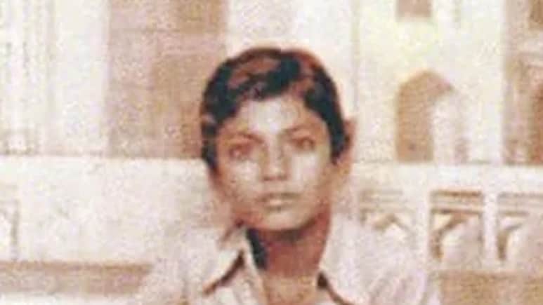 ताजमहल के सामने बैठा यह बच्चा है टैलेंट का खजाना, एक्टिंग से शाहरुख-सलमान-आमिर को किया फेल, पहचाना क्या?