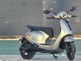 Bajaj Chetak C25 पर मिल रहा है भारी Discount, जानिए कहां और किसे मिलेगी सबसे सस्ती