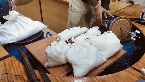 &nbsp;MP पुलिस का राजस्थान में एक्शन, 80 पुलिसकर्मियों के साथ ड्रग्स फैक्ट्री पर छापा; 5 करोड़ का समान जब्त&nbsp;