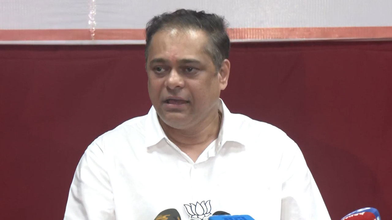 'If Uddhav Comes to Power, City Will Turn Into Pakistan': Mumbai BJP Chief