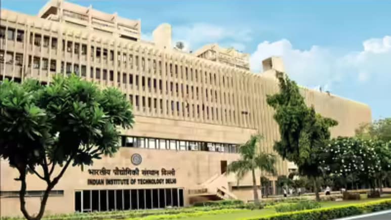 इंजीनियरिंग की तैयारी कर रहे छात्रों के लिए बड़ा मौका, IIT दिल्ली के टीचर्स और स्टूडेंट्स देंगे टिप्स