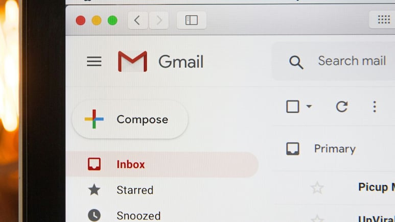 छुट्टियां मना रहे हैं? तब भी आपका Gmail भेजेगा सबको E-mail,  ऐसे समझें Gmail Autoreply का पूरा तरीका